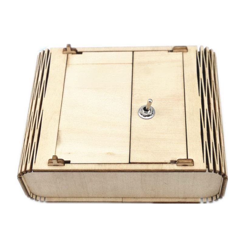 2020 Simple Assemble Wooden Electronic Useless Box Gift Gags