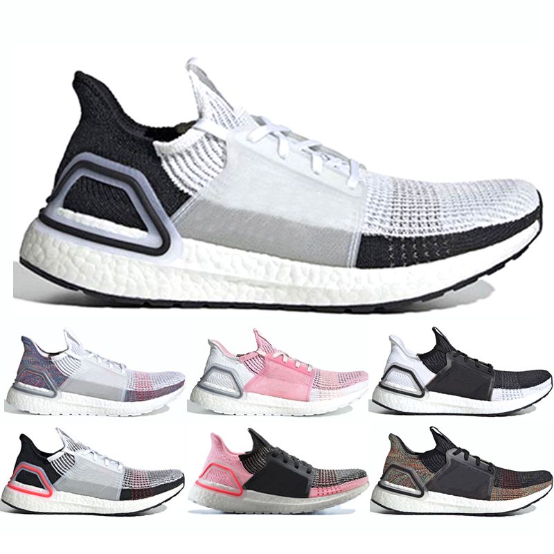 dark pink sports shoes