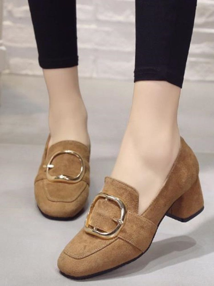 low heel casual shoes