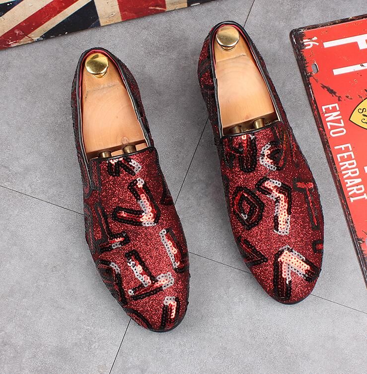 Compre Moda Brilhante De Couro Sapatos De Grife Sapatos Masculinos De Couro  Formais Sapatos Mocassim Casual Masculino Prom Casamento Sapato Chaussure  Homme N75 Em Granel De Sapatos Clássicos | DHgate.Com
