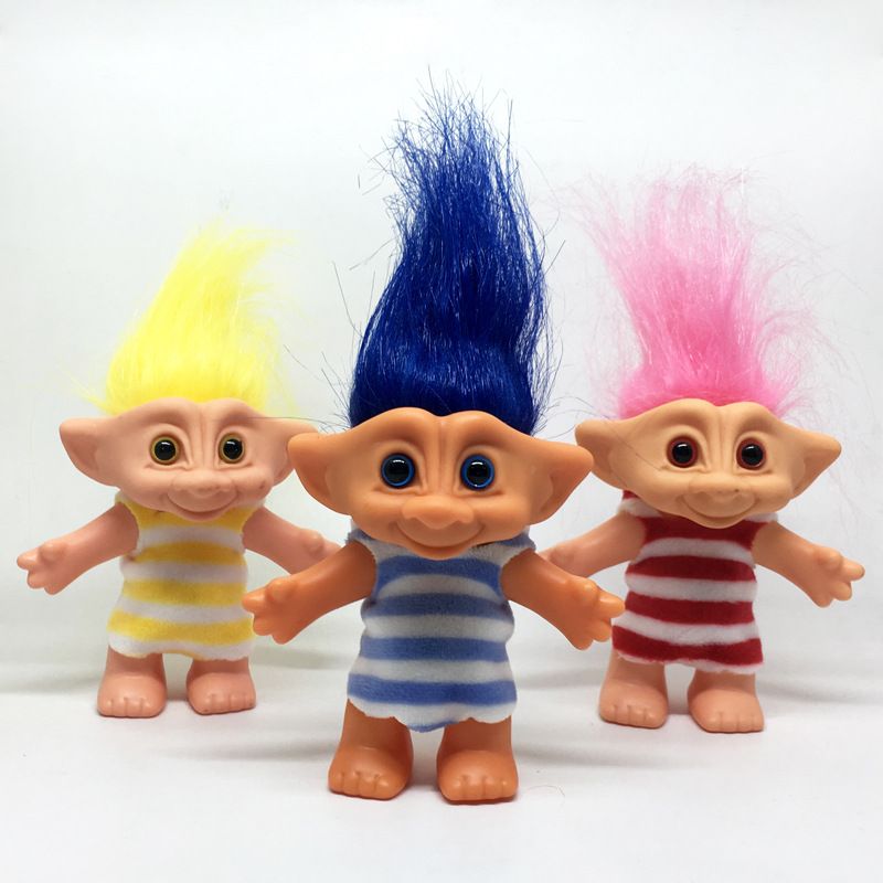 muñecos con el pelo de punta