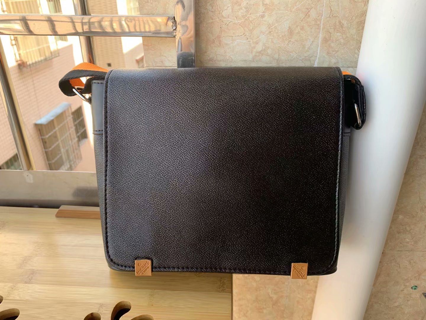 Mens Shoulder Bags Designers Messenger Bag Famous Trip Bags Briefcase