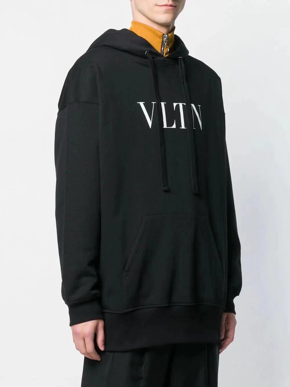 vltn tracksuit