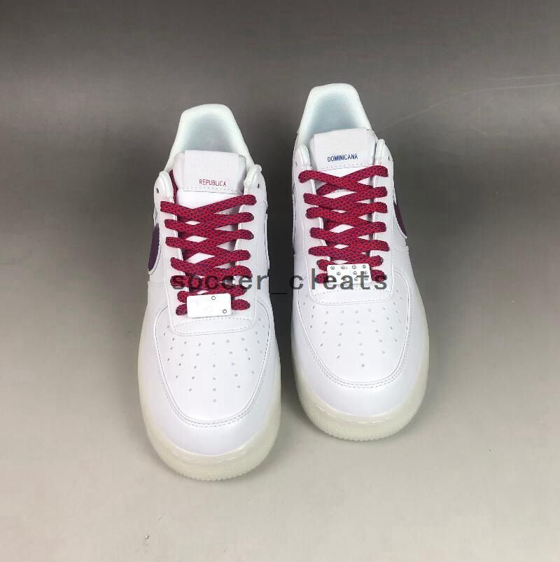 Nuevo 1 Zapatillas De Running De Lo Mio República Dominicana 3M Lengua  Mujer Hombre Entrenadores Zapatillas De Deporte Fuerzas Low One Sports  Blanco Rojo Zapatos Por Soccer_cleats, 128,92 € | Es.Dhgate.Com