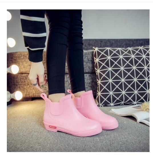 Compra Zapatos De Goma Impermeables Botas De Venta Con Techo De Agua  Caliente Agua Estudiante De Moda De Corea Para Adultos Barato | Entrega  Rápida Y Calidad | Es.Dhgate