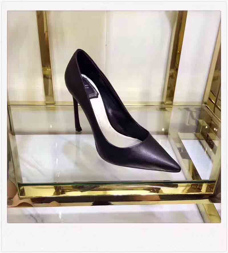 chaussure à talon haut pour femme