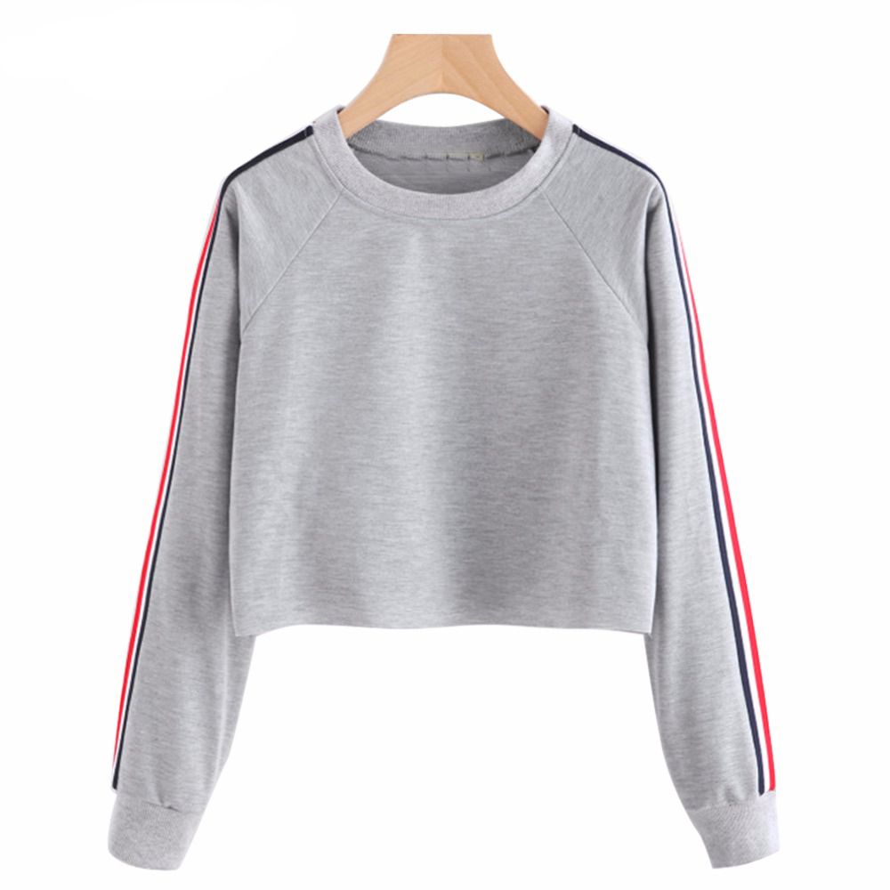 crop top sweatshirt