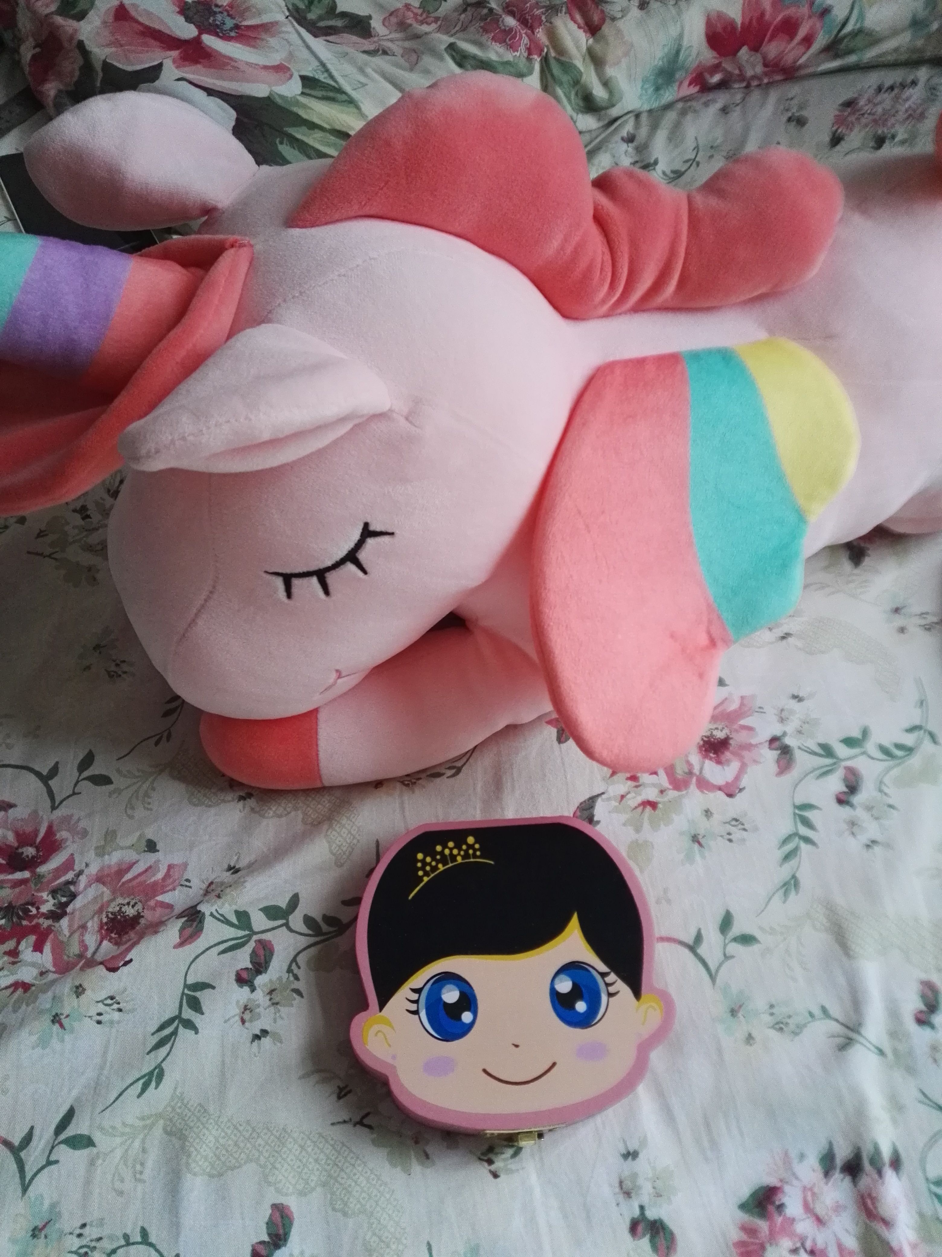 stuffed animal with baby teeth