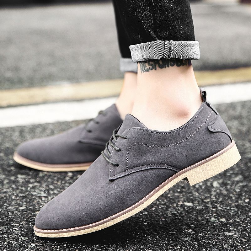 Tamaño grande 38-47 Zapatos Oxford de negocios para hombres Calzado de cuero informal para hombres sin cordones Caqui 
