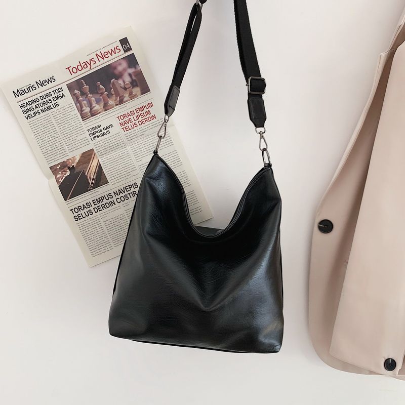 bucket handbags