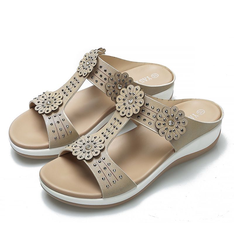 flat closed toe sandals uk