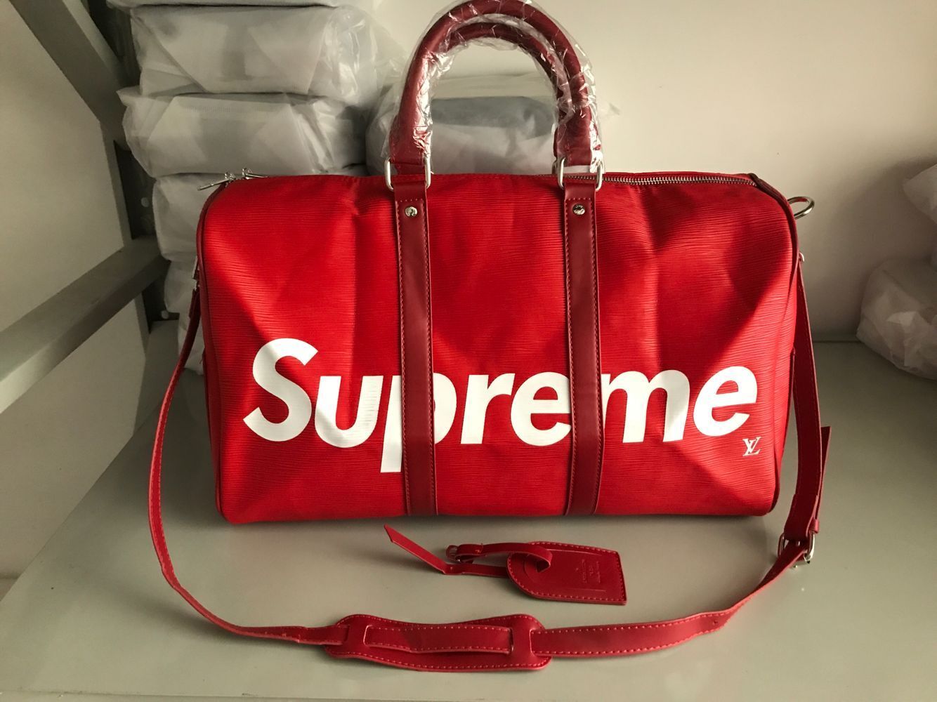 supreme suitcase dhgate
