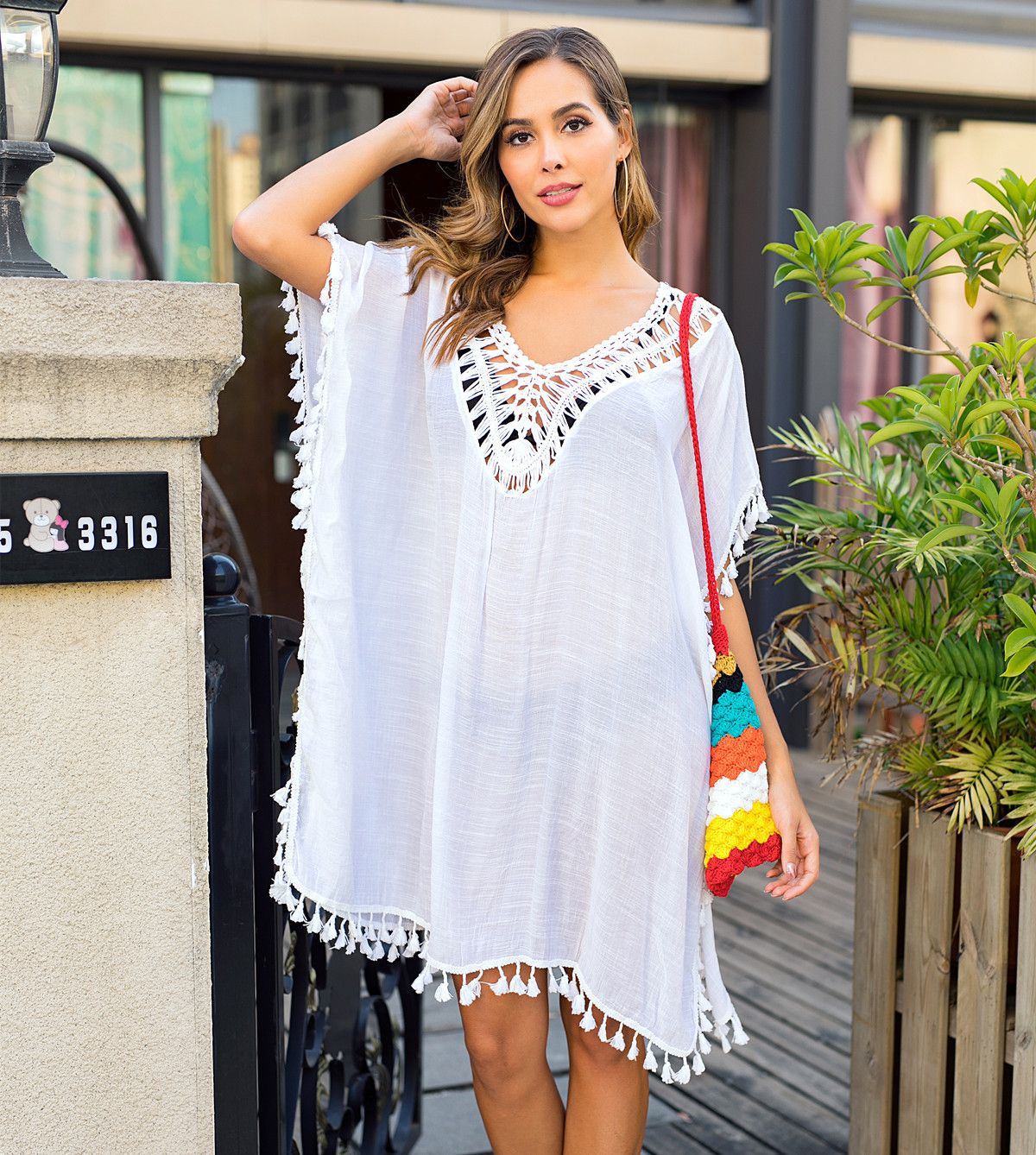 2021 2020 Women Bikini Beach Swimsuit Cover Ups Sexy Backlesss Tassel Crochet Hollow Sunscreen