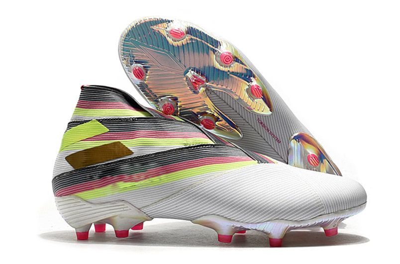 Trend Mens Messi Nemeziz 19+ Laceless 