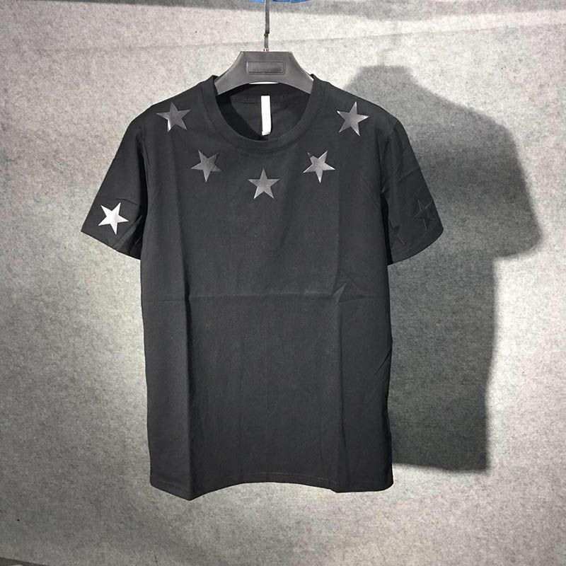 t shirt stars around neck