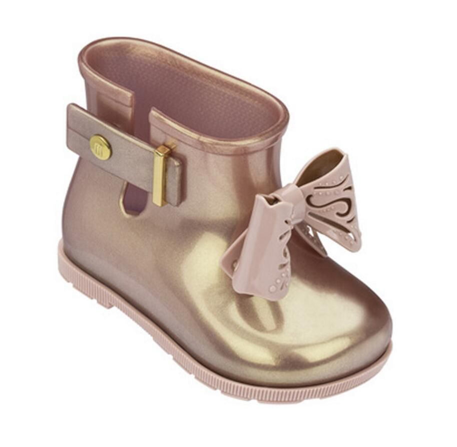 girls waterproof sandals