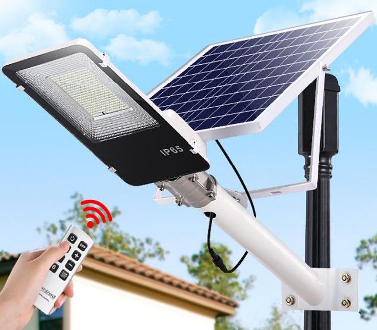 compre foco de reflector de luz de calle solar de alta calidad 20w 40w 70w 100w 200w lamparas de punto de luz de inundacion solar impermeables al aire