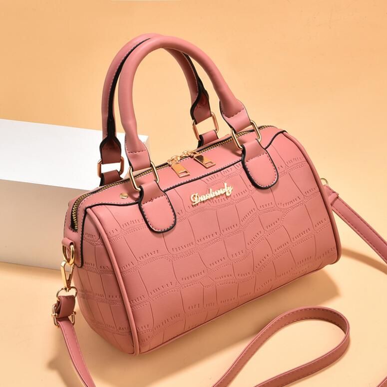 Womens Luxury Designer Purses Handbags Classic Bag Messenger Bags Crossbody Bags Best Selling ...