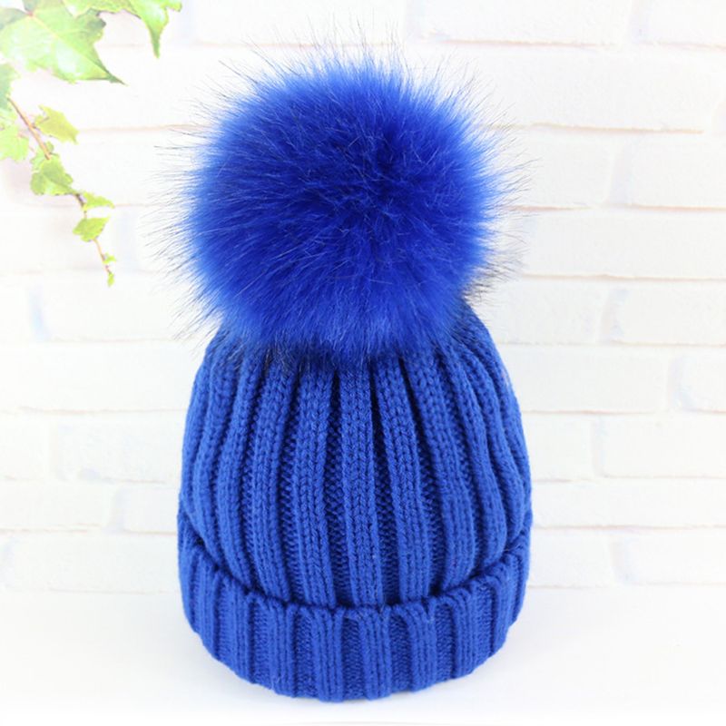 ladies large pom pom hat