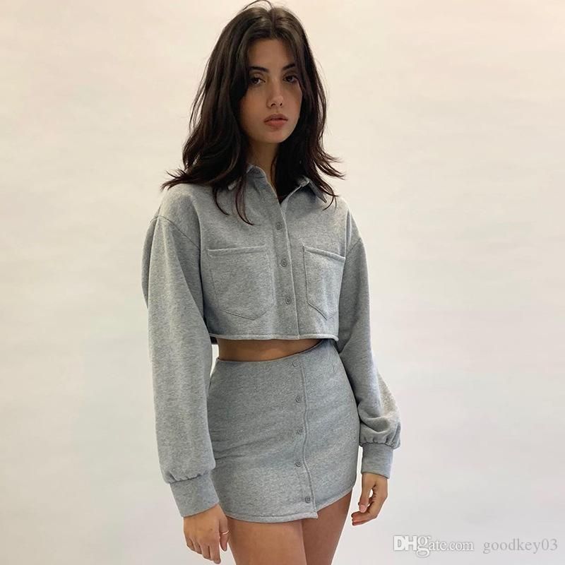 outfits with grey crop top