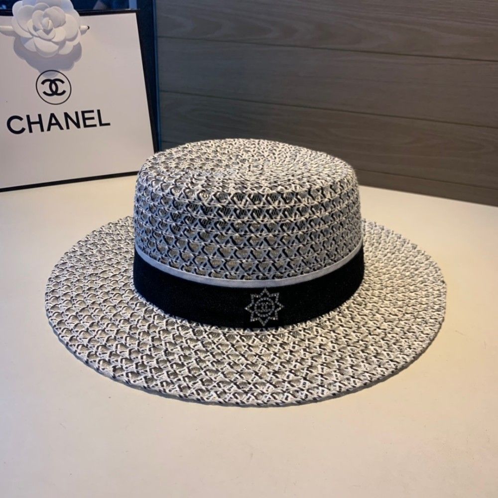 who sells top hats