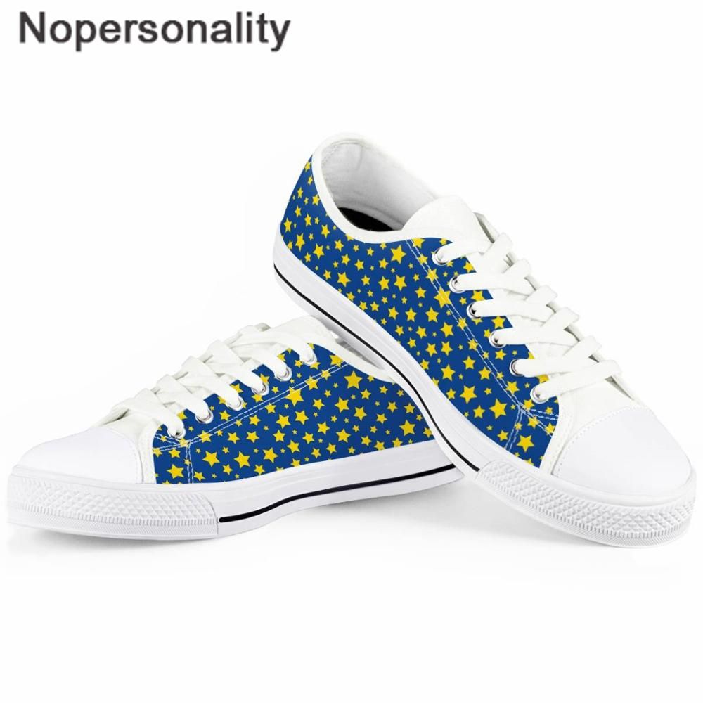 low top canvas shoes