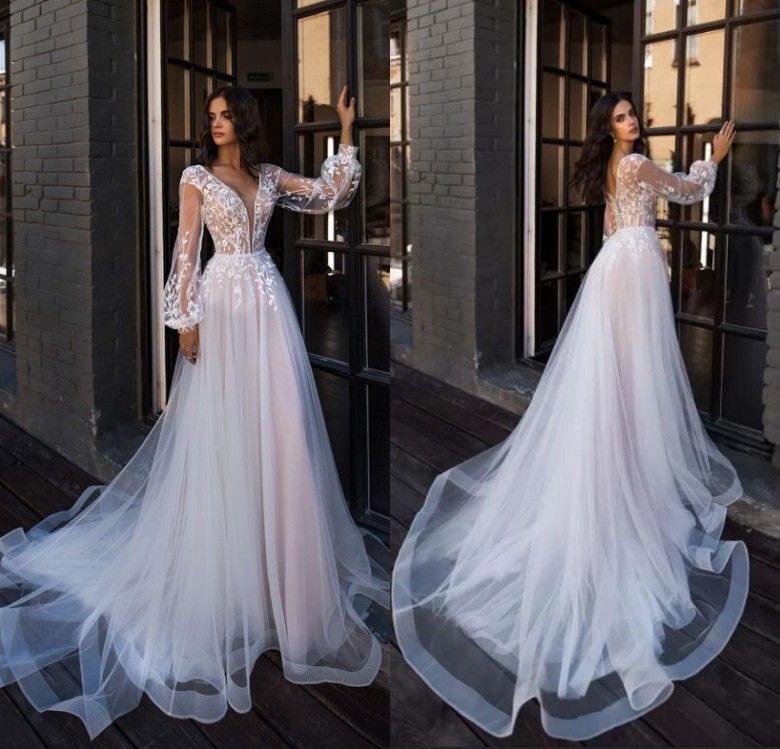elegant bohemian wedding dress