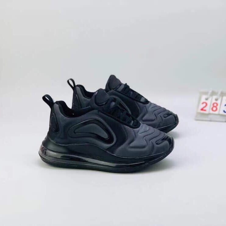 nike 720 rouge et noir