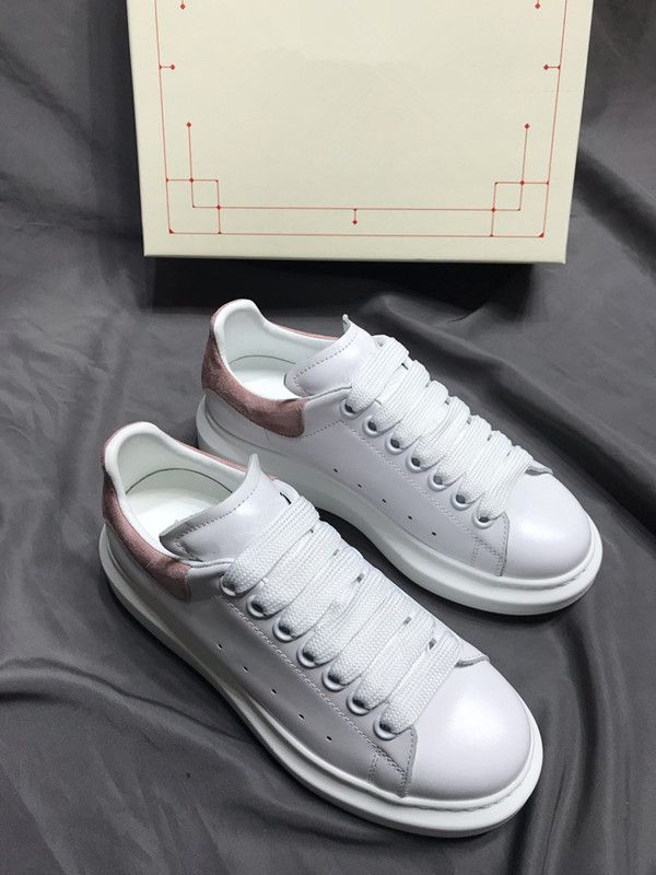 chaussure blanche plate