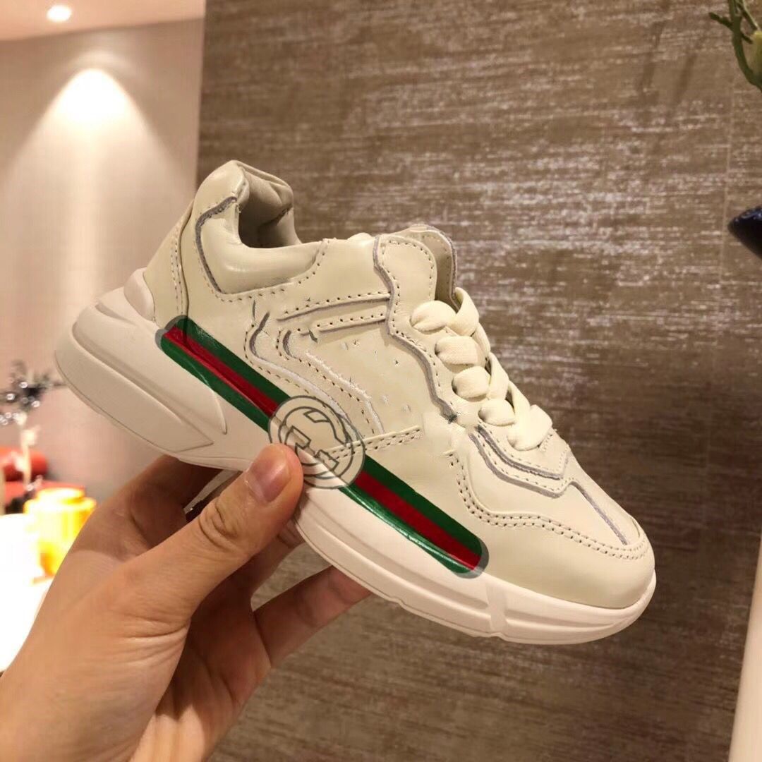 GUCCI Zapatillas De Deporte Moda Bebé / Niño / Deportes De La Escuela Zapatos De Cuero De Zapatos De Los Niños Suave En Ejecución De 88,61 € | DHgate