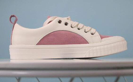 running shoes online store