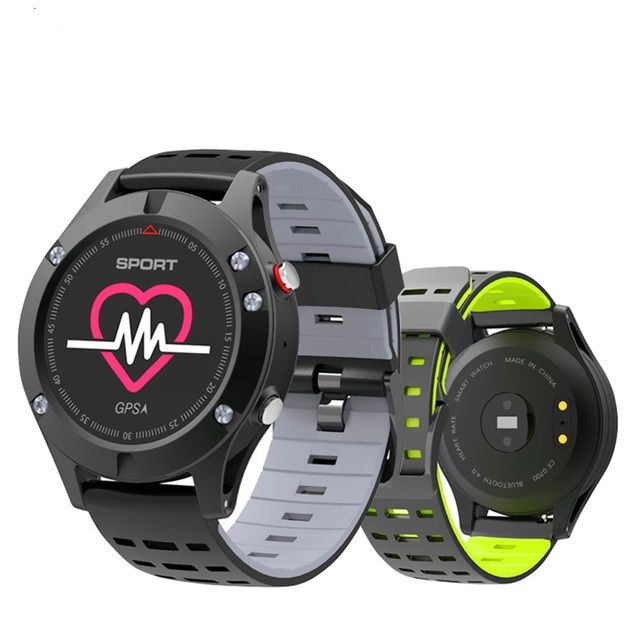 smartwatch with heart rate monitor and gps