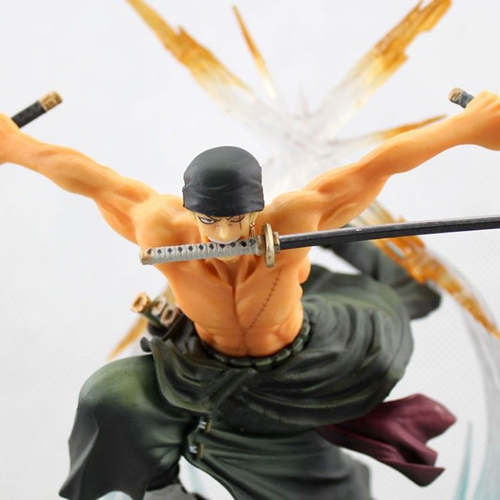 NEW Roronoa Zoro Battle Version Rengoku Onigiri Figure