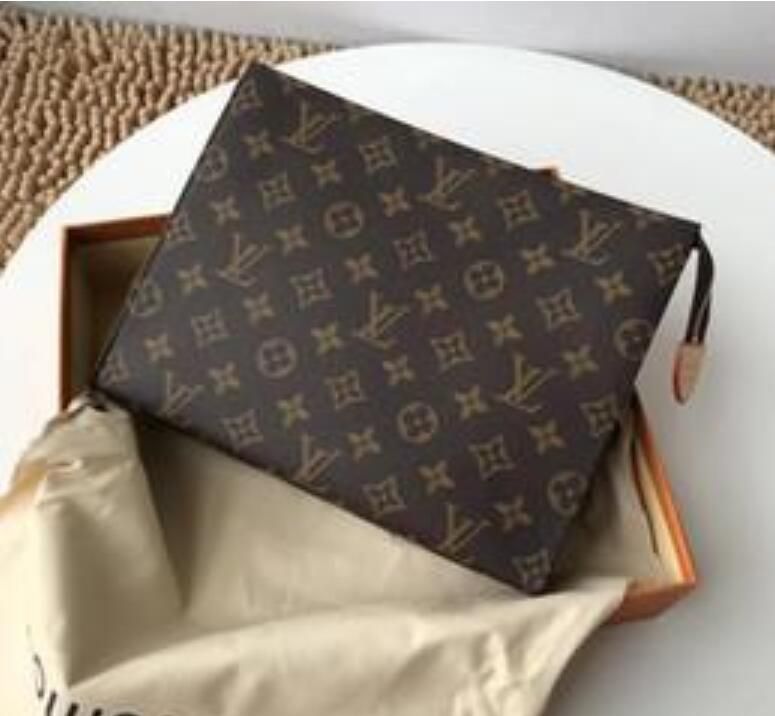 mens pochette bags