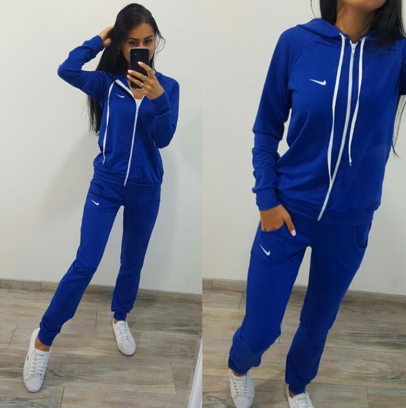 niketown tracksuits