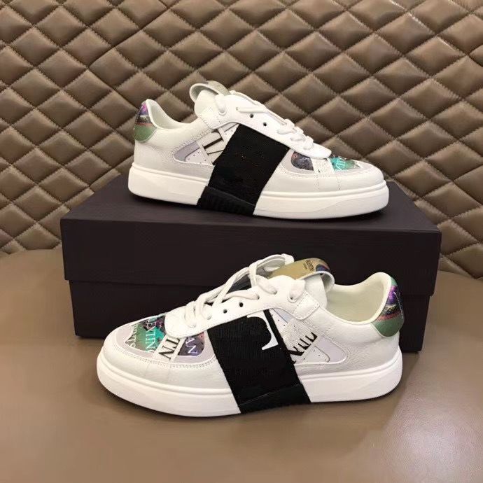 tennis shoe boots for womens