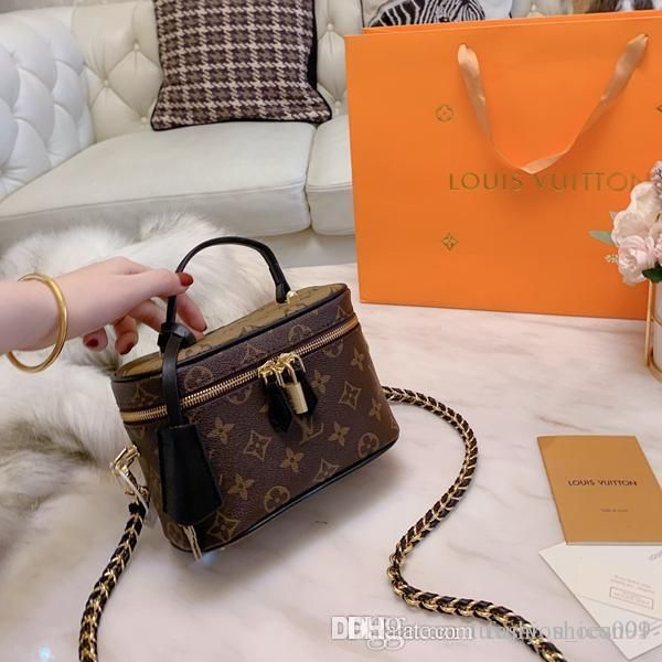 2020 Designer Pouch Fashion Cosmetic Bag Handbag Shoulder Bags Makeup Women Old Flower Make Up Top Quality Leather With Box From Liuju2 96 45 Dhgate Com 2020 Designer Pouch Fashion