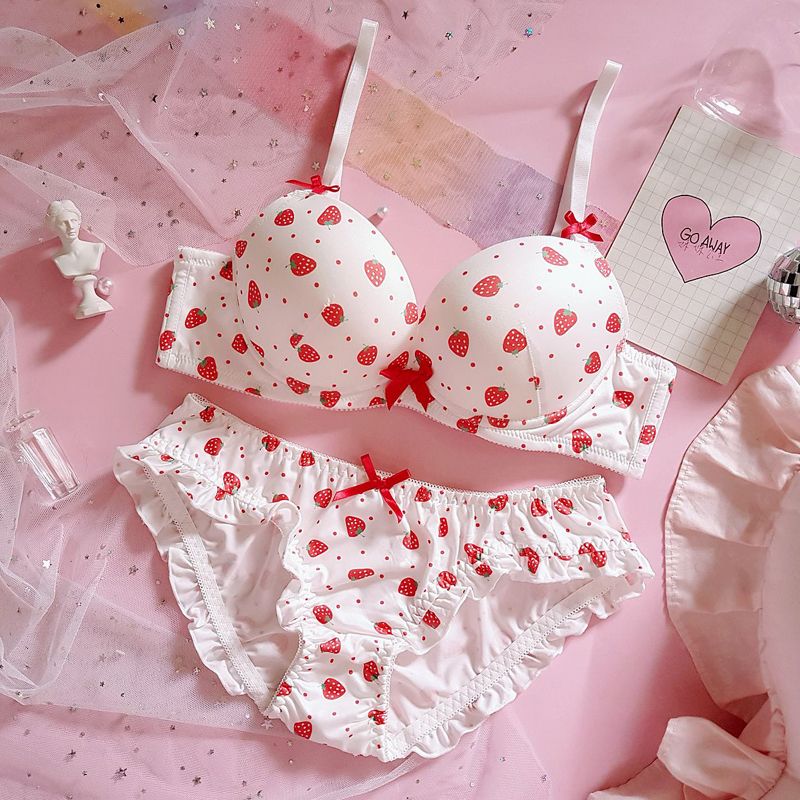 ropa interior kawaii