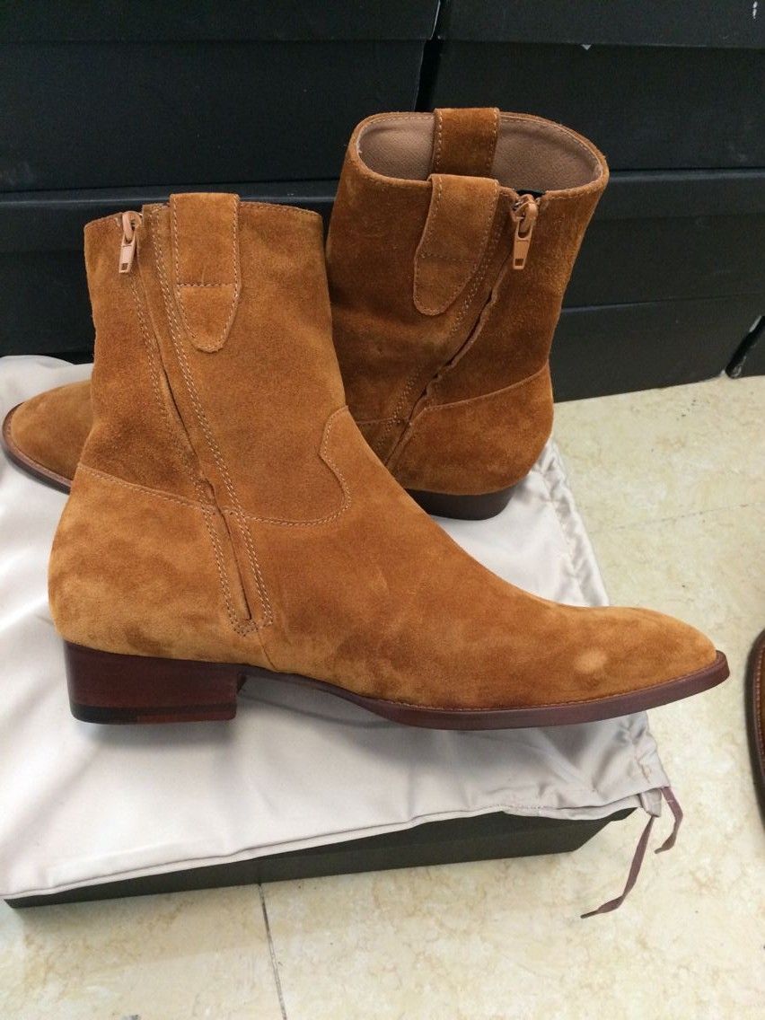 Outlet kortingscode laarzen in de kleur zwarte in de uitverkoop | KLEDING.nl