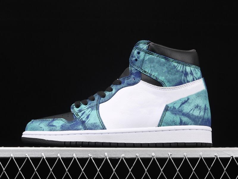 tie dye athletic shoes