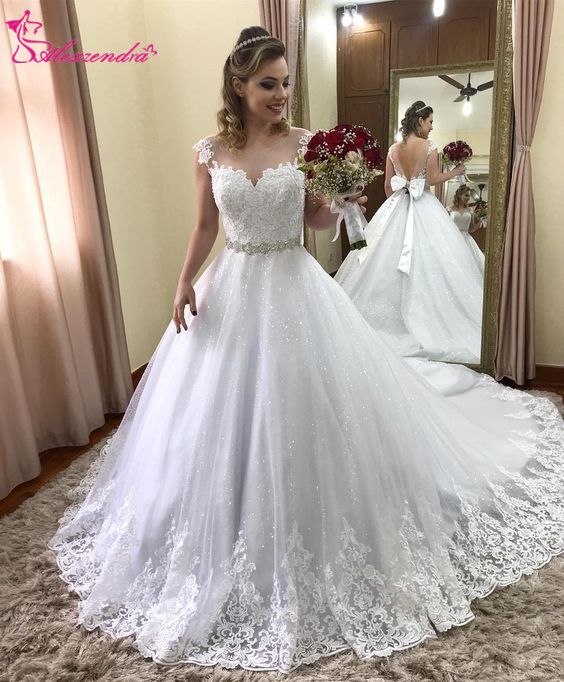 vestido de noiva brilhante princesa