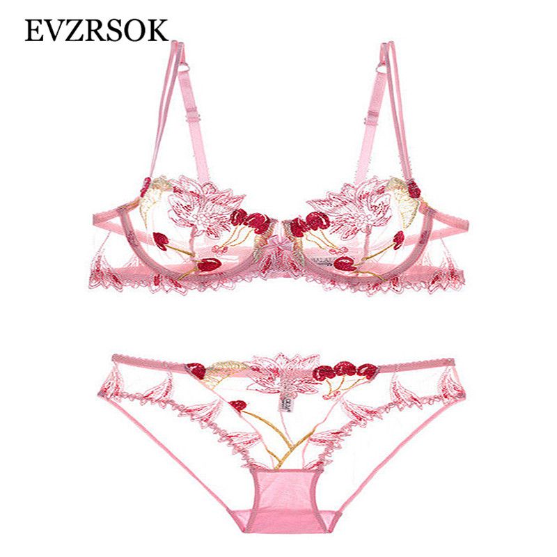 lace bra and pants set