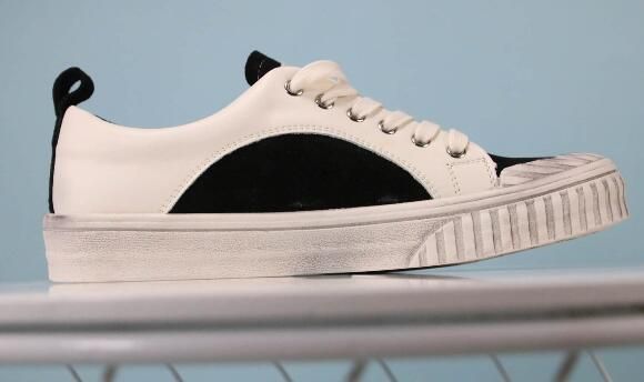 running shoes online store