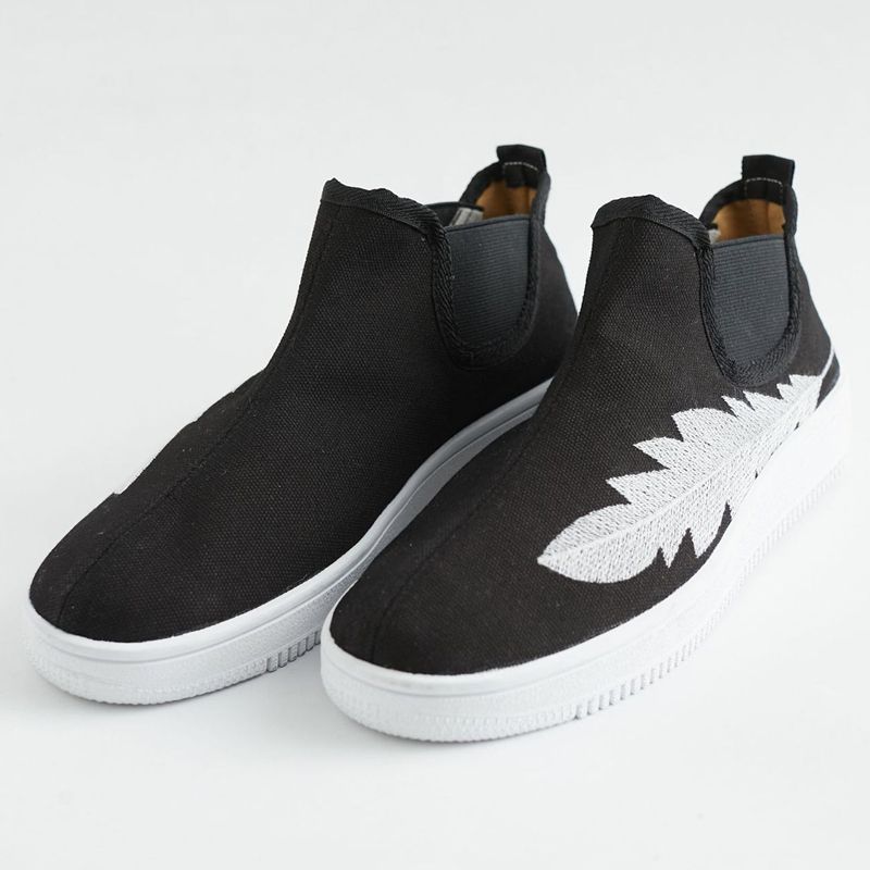 custom embroidered shoes