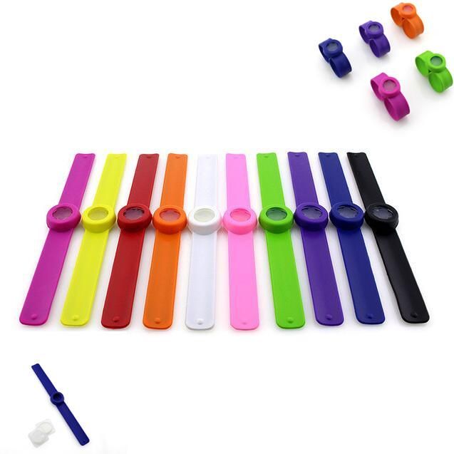 Acheter Bracelet En Silicone Anti Moustique Main Bracelet Anti Moustiques Bracelet Bebe Bracelet Bague Main Clap Exterieur Gadget Cca De 0 02 Du Best Sports Fr Dhgate Com Acheter Bracelet En Silicone Anti Moustique Main Bracelet Anti Moustiques Bracelet Bebe Bracelet Bague Main Clap Exterieur Gadget Cca De 0 02 Du Best Sports Fr Dhgate Com