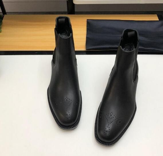slip on dress boots