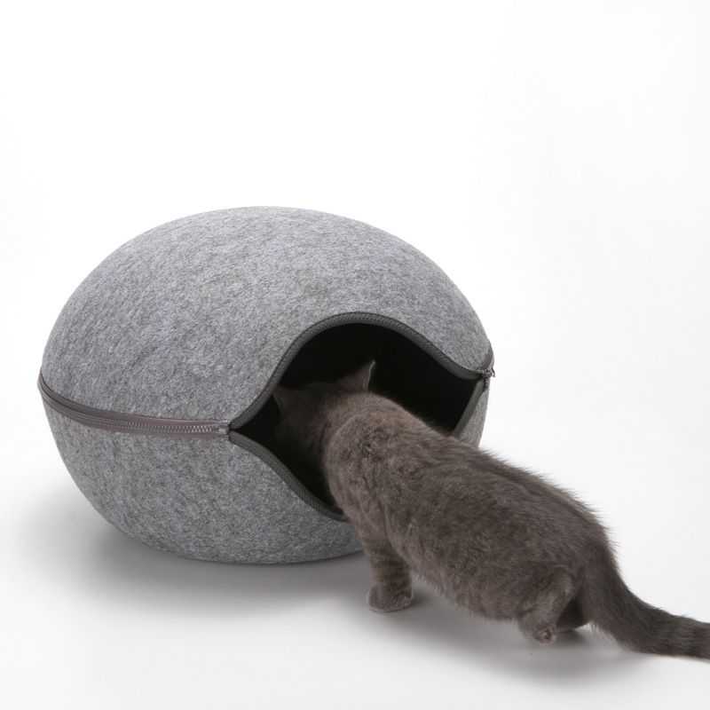 egg shaped cat bed