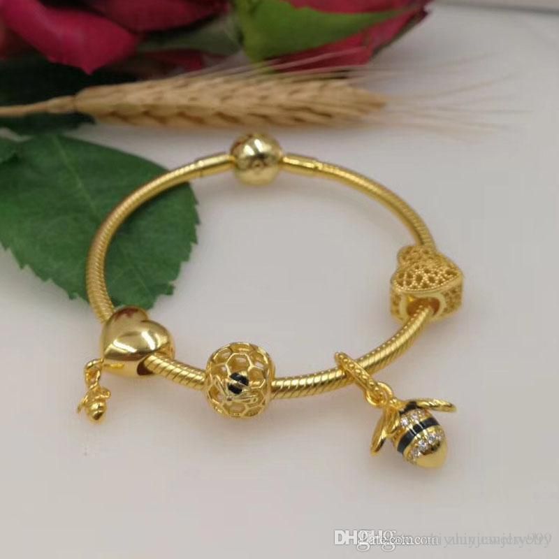 Black Friday 2018 Pandora shine collection bee and honeybee charm
