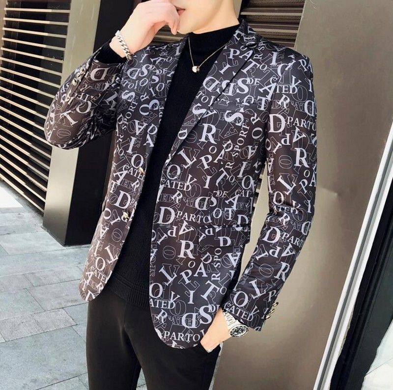 Compra Diseñador Del Nuevo Mens De Lujo De Los Hombres Ropa Para Hombre  Blazer Letra De La Impresión De La Chaqueta Del Botón De Lujo Con Estilo De  La Marca Florales Hombres