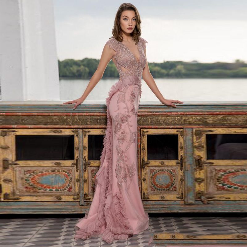 quiz sleeveless sequin gown